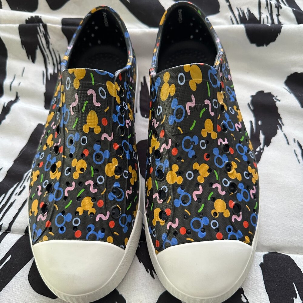 Disney x Native Unisex Mickey Mouse Shoes Size W-8 M-6 - Worn Once